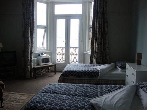 Alpine Guest House Middlesbrough Esterno foto